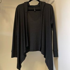 Elon Wrap/Sweater/Cardigan